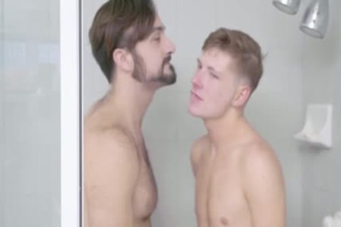 Lukas Stone & Mason Lear pounding nude In The Shower