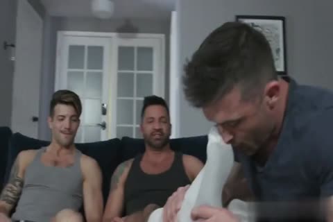 Hotel Massage poke With Two Hunks