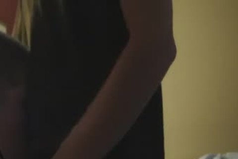 SkadenGetsSucked