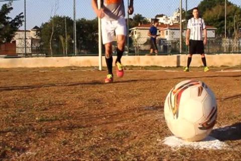 O JOGO DE FUTEBOL