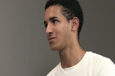 large 10-Pounder Security Guard Barebacks A young twink Caught Spying