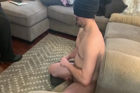 3 Grindr Daddies Blowbang twinks throat And sperm In His throat Simultaneously
