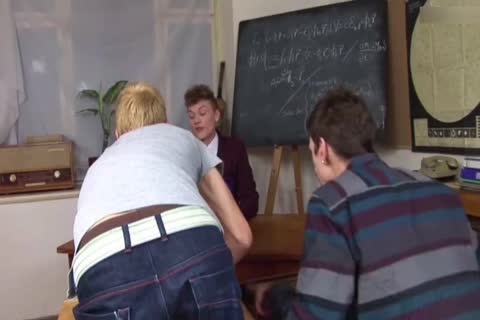 LucaVisconti- STUDENT'S SERENADE