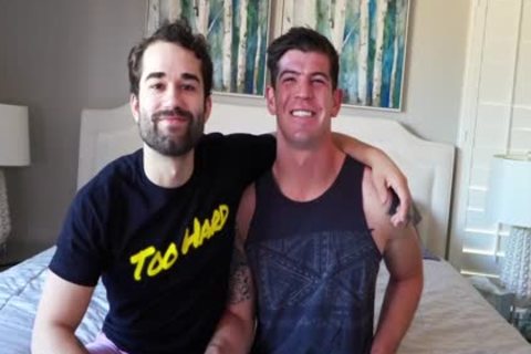 Incredible CHEMISTRY betwixt str8 & homo men!