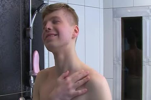 Shower teen