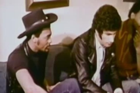 Four more Than money (1973) Part three - Repost