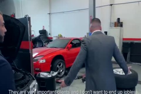 Muscle Bears At The Car Shop