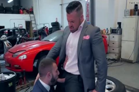 Muscle Bears At The Car Shop