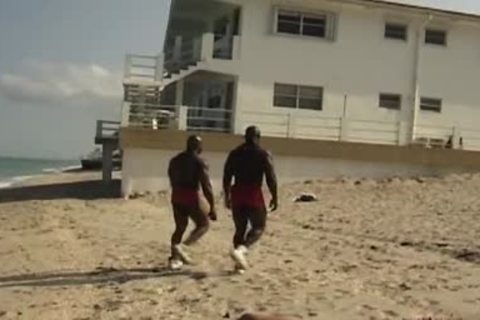 Bobby Blake - Hung Beach Sc3