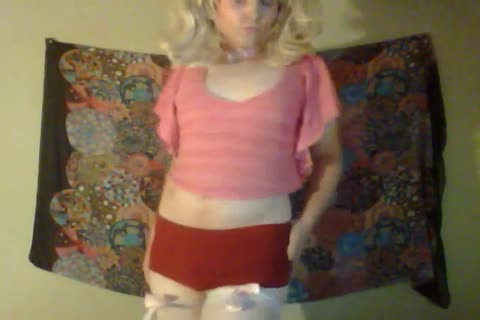 A lad With A blonde Wig Teasing His yummy wazoo