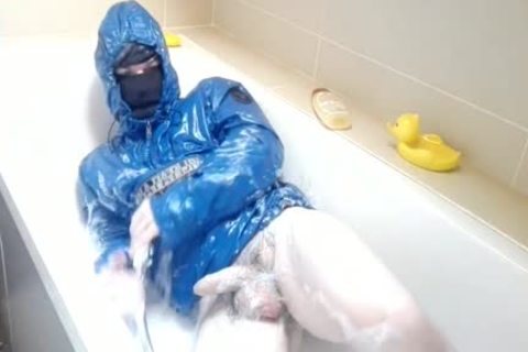 I have a enjoyment And sperm In My bath With My Napapij