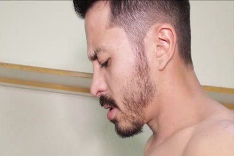 Lucca Santana, Hideo & Ramirez - disrobe Poker