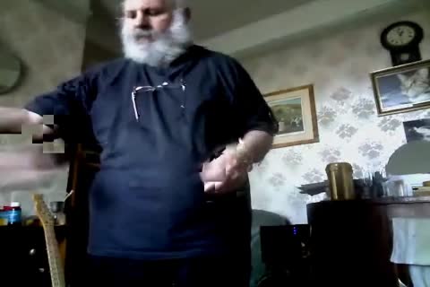 Musicman gigantic Bearded grandad Two Different spooge Sessions