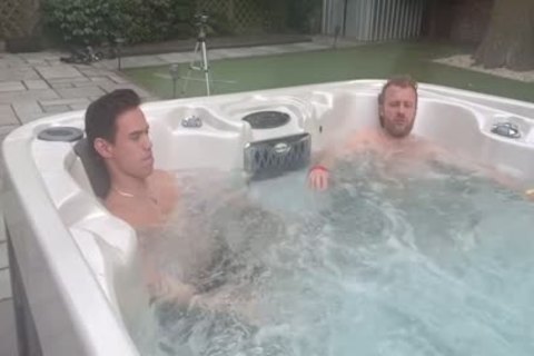 Hottub fuck Machine