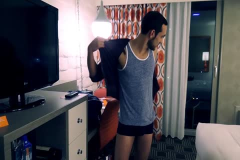 RB2798 Straight Hunk Pierce Clooney shoots His Wad