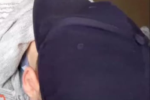 Skaden Sucks Hung lad Next Door