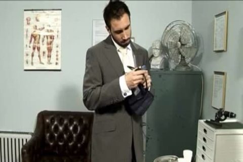 Dr Stevens Examines Ludovic