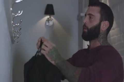 Alex Mecum bonks Markus Kage (bareback)