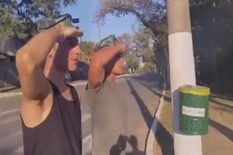 ID-fresh teens hammering In The Barracks