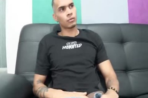 Chupando Um Bom Pau De Um Carioca (Preda & Nudo)