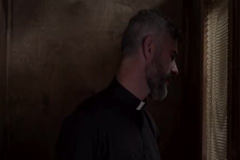 'Ramming tasty Priest'