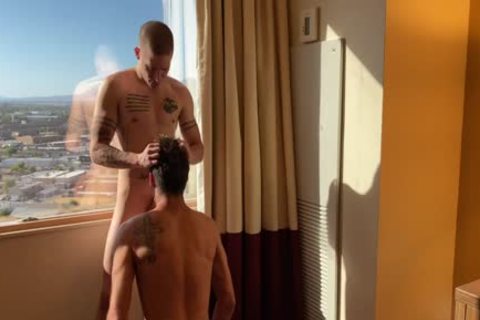 Dillon Anderson nails Elliot Finn