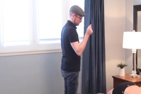homosexual Sex : Davin In Hypnotist Therapy (worship Muscle)