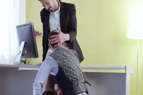 Hansome chap bareback