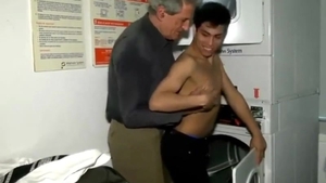 teen gets Barebacked By daddy chap