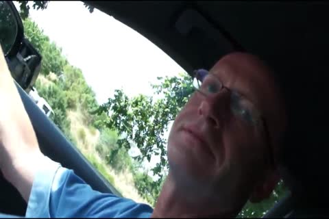 Hitchhicker blows And bonks Daddy On The Roadside