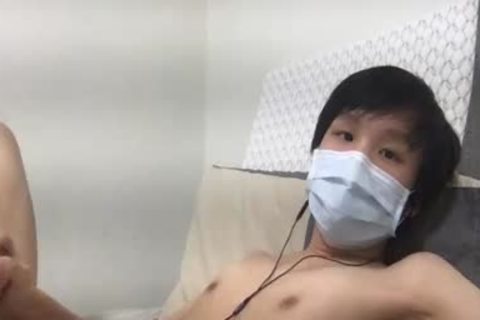 asian Youngster Jerks Off In Live