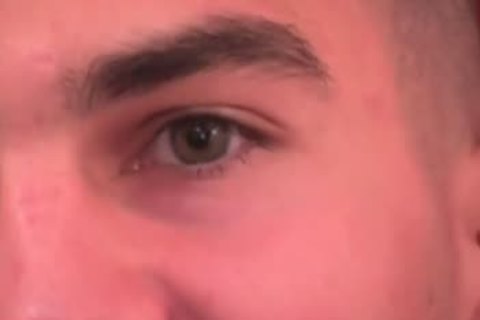 Eleven Incher Josh 1