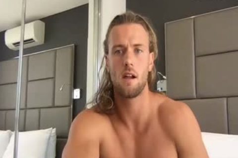 handsome Hunk Wanks Off enormous penis In Solo Session