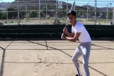 Baseball, Piscina Y Sexo