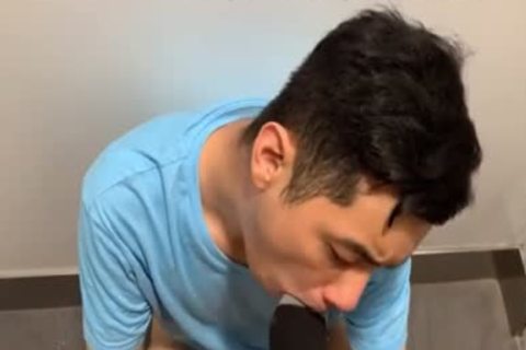 ç¶²é»ƒå¯¦ç¿’ç”Ÿä¹‹è¹‚èºªé«”è‚²ç”Ÿ