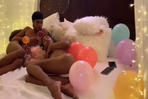 Muscle couple feels up to nailed rough