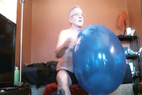 Balloonbanger's first XHamster clip! Tuf-Tex 24 Will If POP?