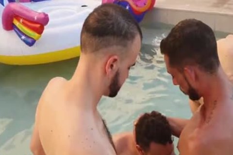 Marcus - ButtSpash 1