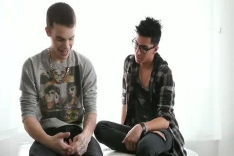 wanna poke Fuzzy-wuzzy!