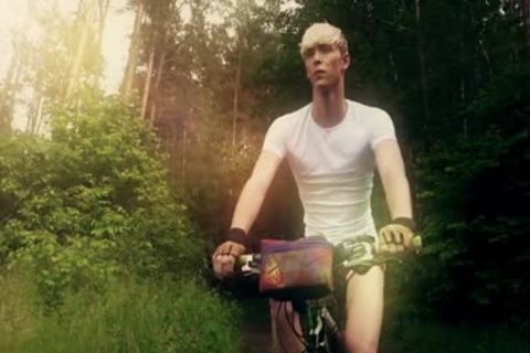 Jacob Waterhouse-Kris Blent