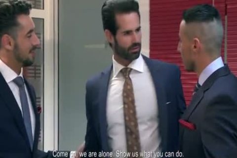 Muscle homo 3some With Facial