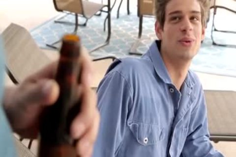 Handyman bareback - Micheal Del Ray