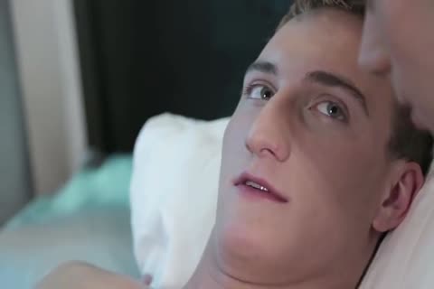 bareback 3 Ways Groupsex- Ep. 01