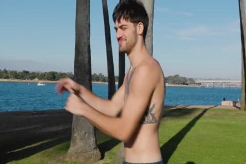 South Beach Bros Love blowing Each Other's massive rod