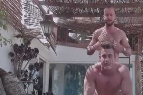 large weenie Meets Muscle