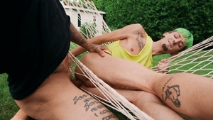 Bo's Hammock Bonanza with Charly