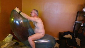 Balloonbanger 63) Daddy Humps biggest Round And biggest long Balloons To orgasm!