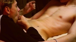 Valentine's Day (Casey Donovan & David Gallagher)