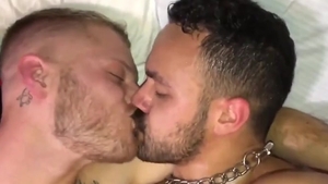 men kissing Compilation ?