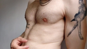 pumped up Body Flexing Muscles And Giving u submissive POV